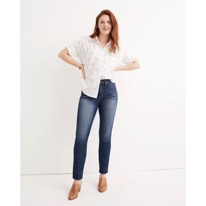 Madewell Slim Straight Jeans in William Wash